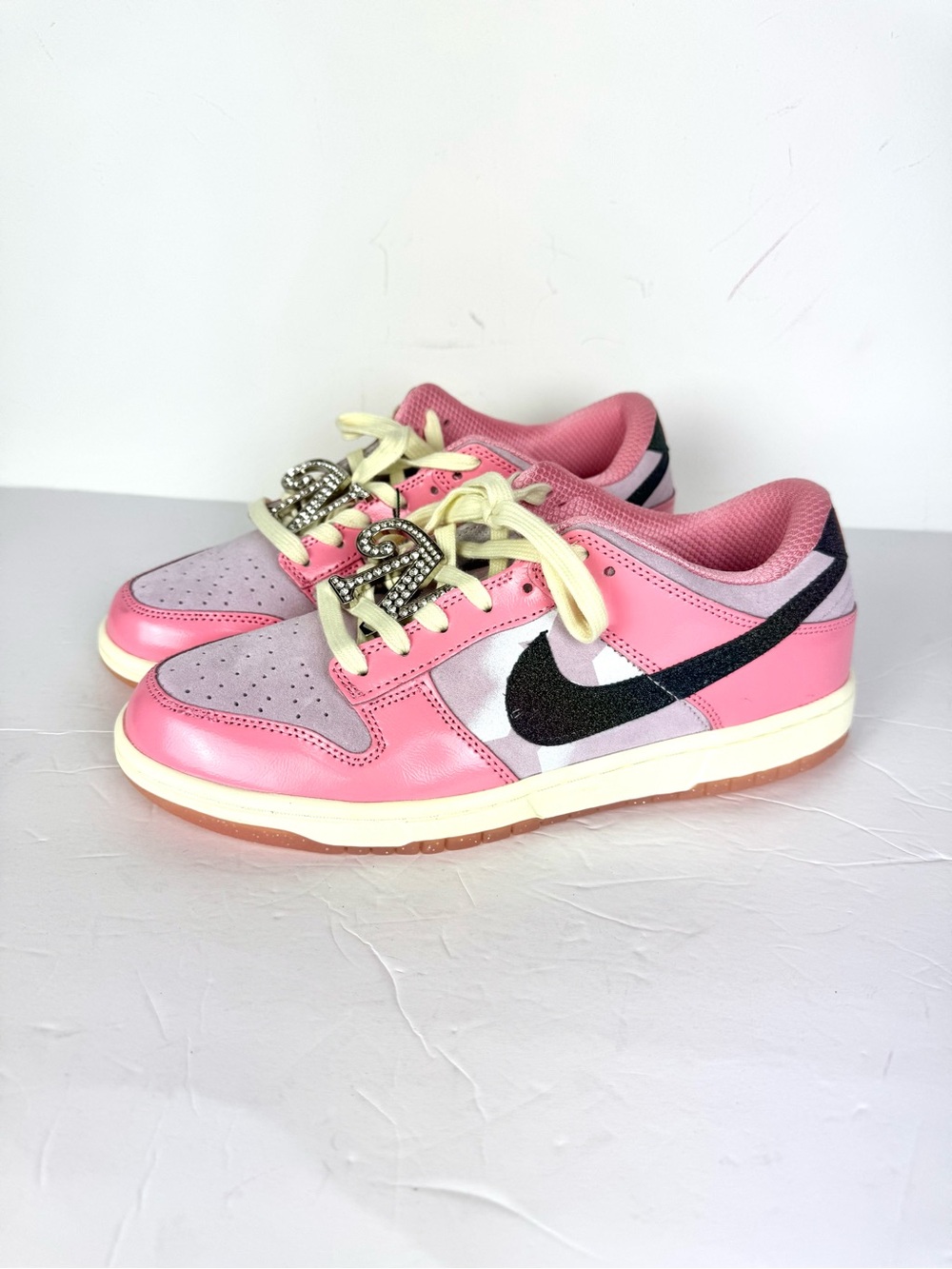 Nike Dunk Low LX Barbie Pink Sneakers with Faux Diamond N Women’s Size 10 NEW